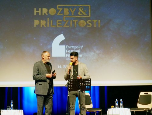 Festival dnes zahájí významné osobnosti a přednáškový blok Vesmír a umění