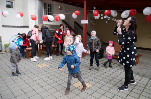 Podpořte pacienty s lupenkou v rámci puntíkového dne