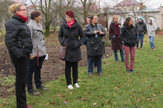 Chaloupky ukázaly rakouským partnerům školní zahrady v Borech a ve Velké Bíteši