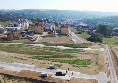 Město prodalo první čtyři pozemky na Hliništích