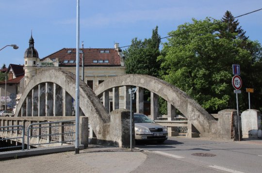 Starosta upozorňuje na uzavírku mostu na ulici Třebíčská