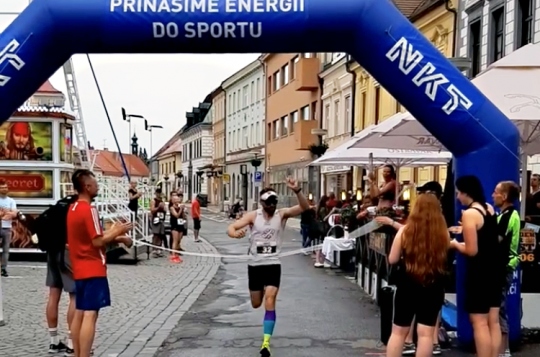 Na NKT půlmaraton vyběhlo kolem osmdesáti běžců