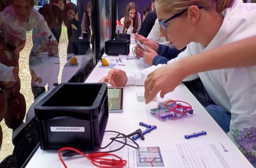 ZŠ Oslavická zapojila do výuky žáků EDUbus