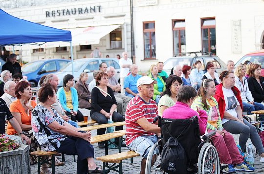 Ohlédnutí za víkendem: František Kasl, KusPoKon a Jannis Moras